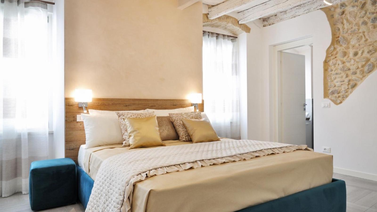 Dimora Di Charme Rooms & Apartments Peschiera del Garda Exterior foto